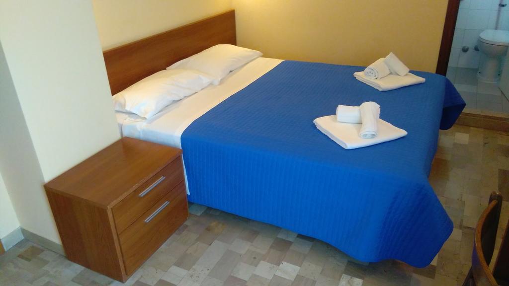 Hotel Annetta Rimini Eksteriør billede