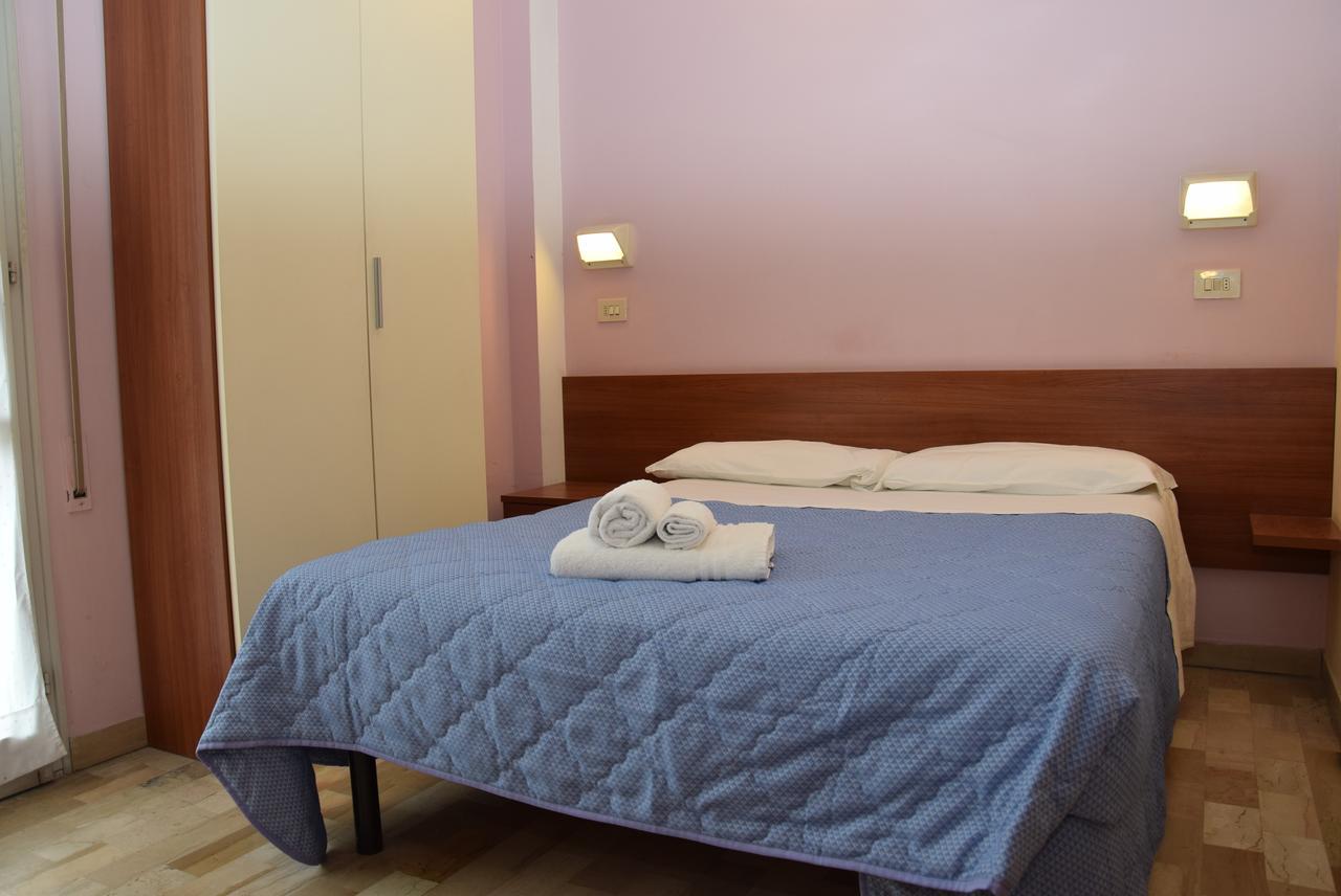 Hotel Annetta Rimini Eksteriør billede